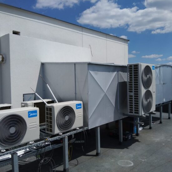 289977926_411507850990389_5664841535316897224_n